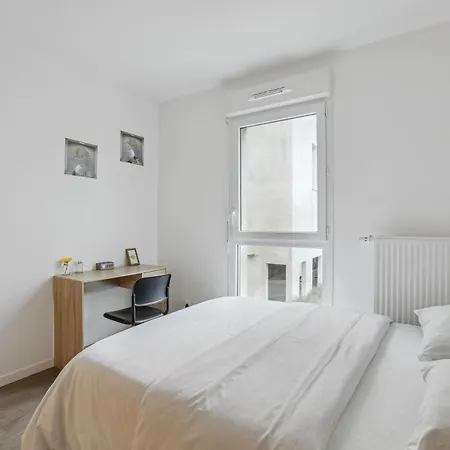 Chic Apart Avec Terace Et Parking Appartamento *