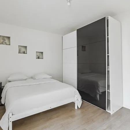 Appartamento Chic Apart Avec Terace Et Parking
